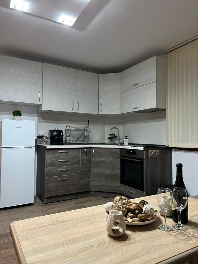 Guest House Tanevi Девин Екстериор снимка